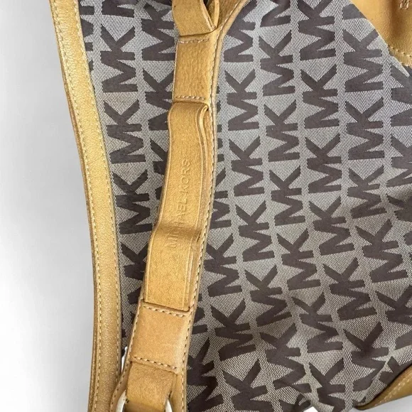 Michael Kors Gold and Brown Logo Handbag - Picture 5 of 6